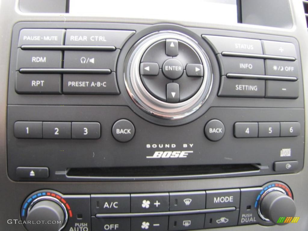 2011 Nissan Armada SV Controls Photo #41804079