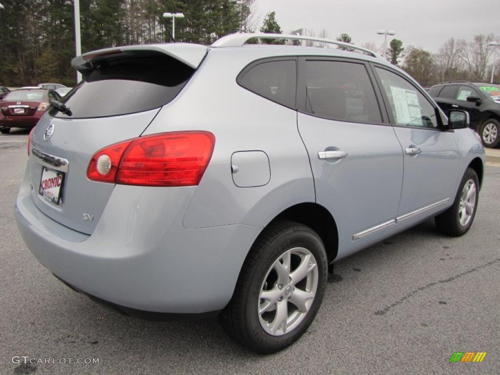 2011 Rogue SV - Frosted Steel Metallic / Gray photo #5