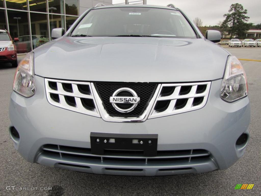2011 Rogue SV - Frosted Steel Metallic / Gray photo #8