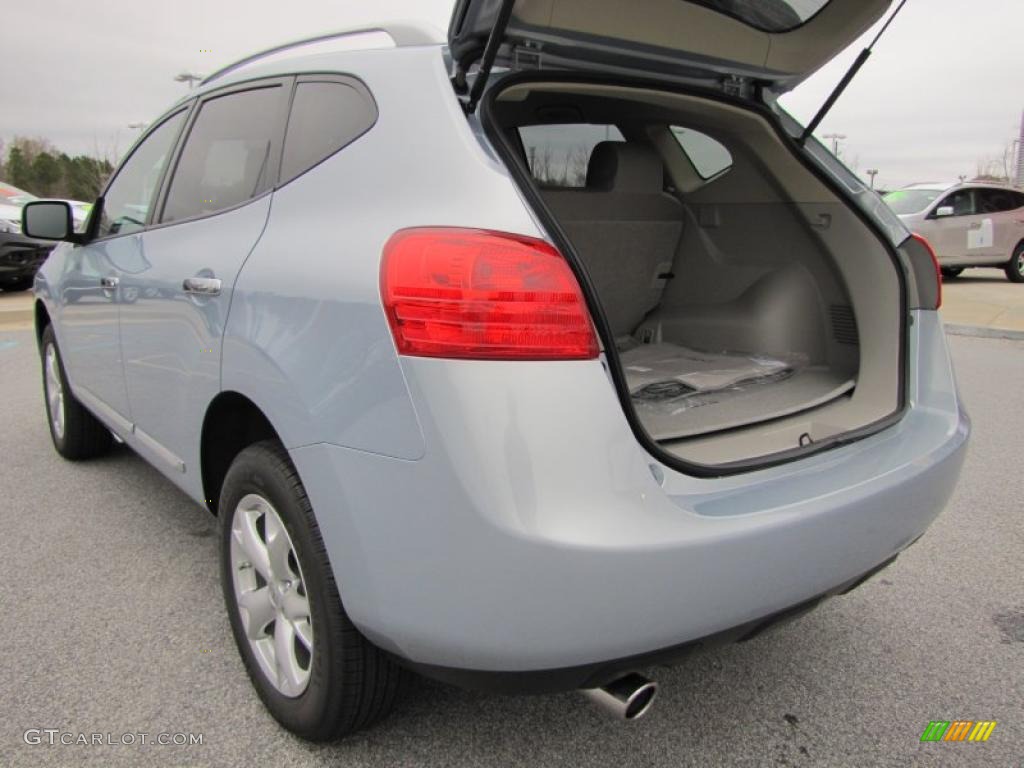 2011 Rogue SV - Frosted Steel Metallic / Gray photo #12