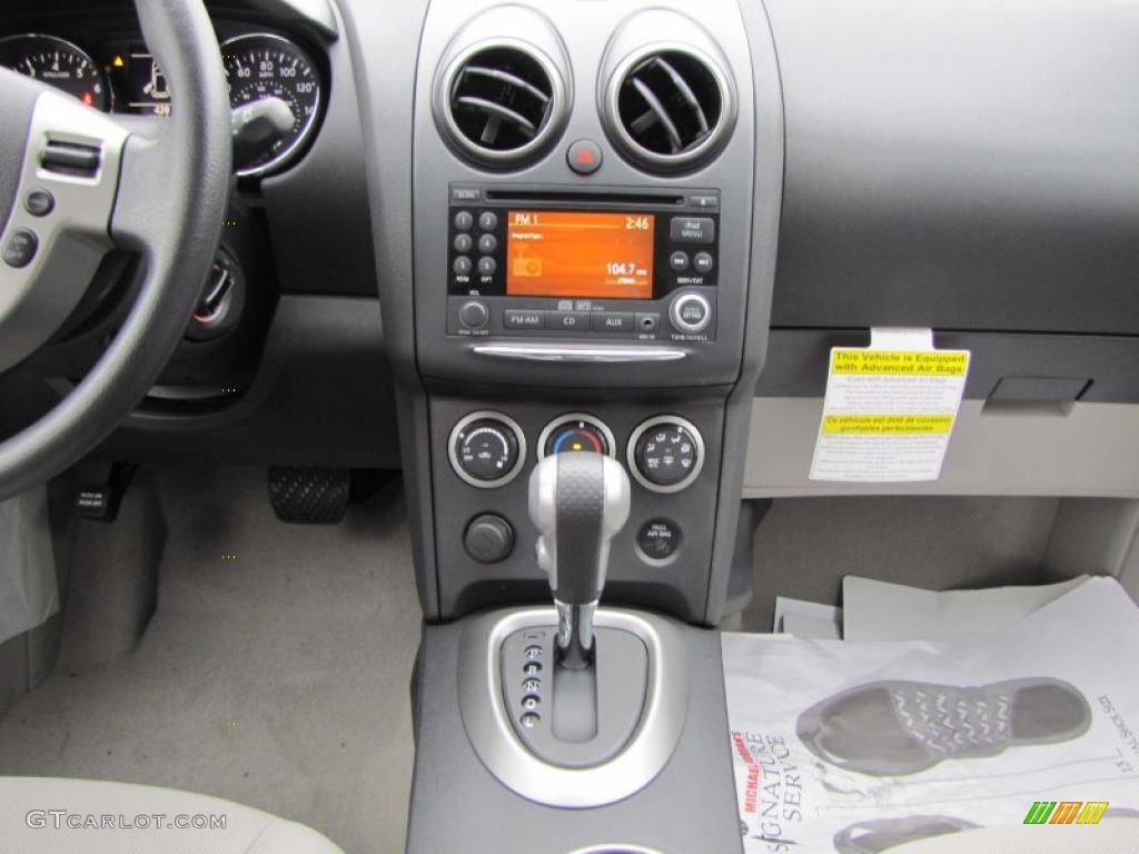 2011 Rogue SV - Frosted Steel Metallic / Gray photo #13