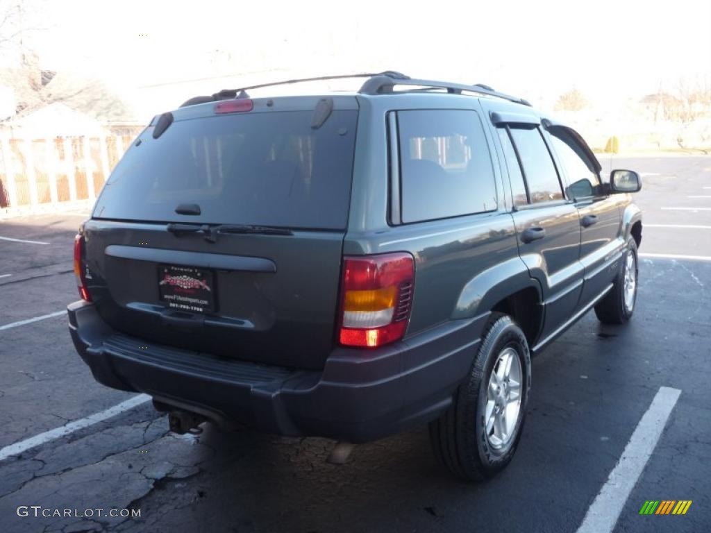 2003 Grand Cherokee Laredo 4x4 - Onyx Green Pearlcoat / Taupe photo #2