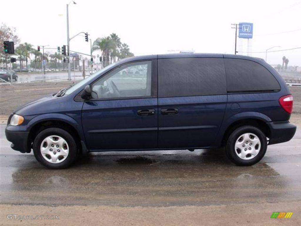 Patriot Blue Pearl 2002 Dodge Caravan SE Exterior Photo #41805679