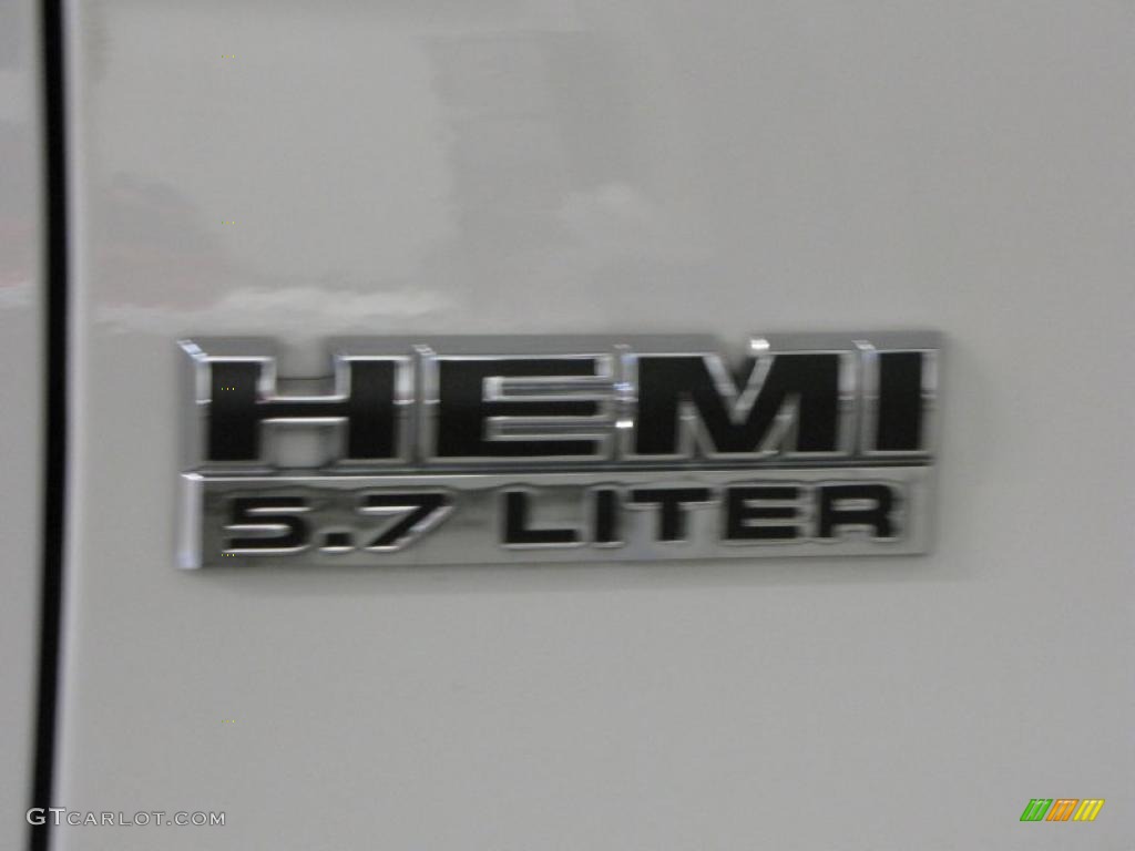 2007 Ram 1500 Big Horn Edition Quad Cab 4x4 - Bright White / Medium Slate Gray photo #9