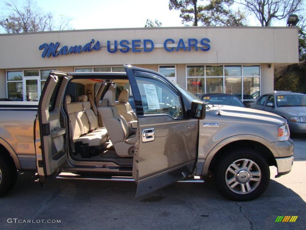 2004 F150 XLT SuperCab - Arizona Beige Metallic / Tan photo #15