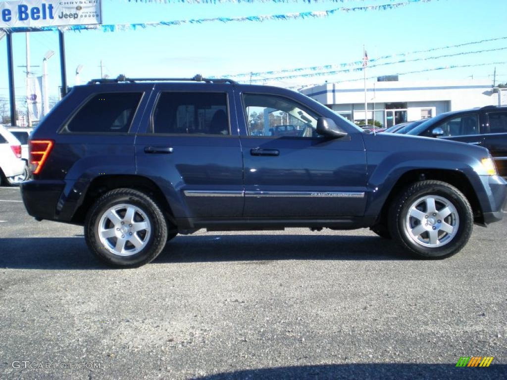 2010 Grand Cherokee Laredo 4x4 - Modern Blue Pearl / Dark Slate Gray/Light Graystone photo #4