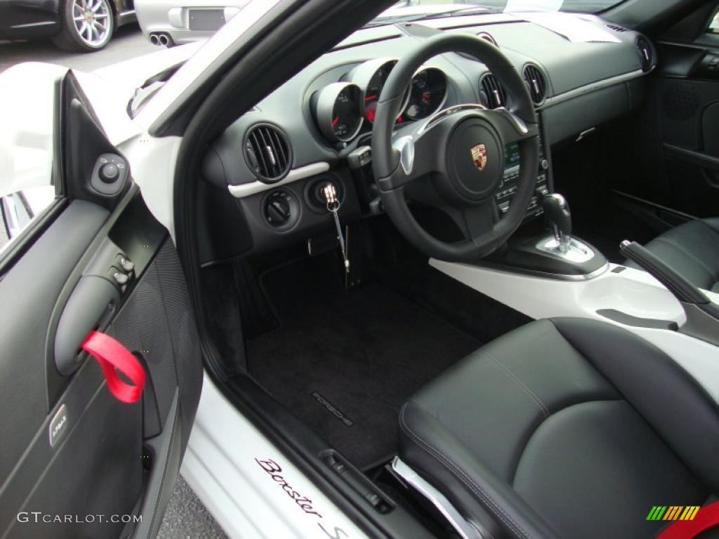 Black Interior 2011 Porsche Boxster Spyder Photo #41811907