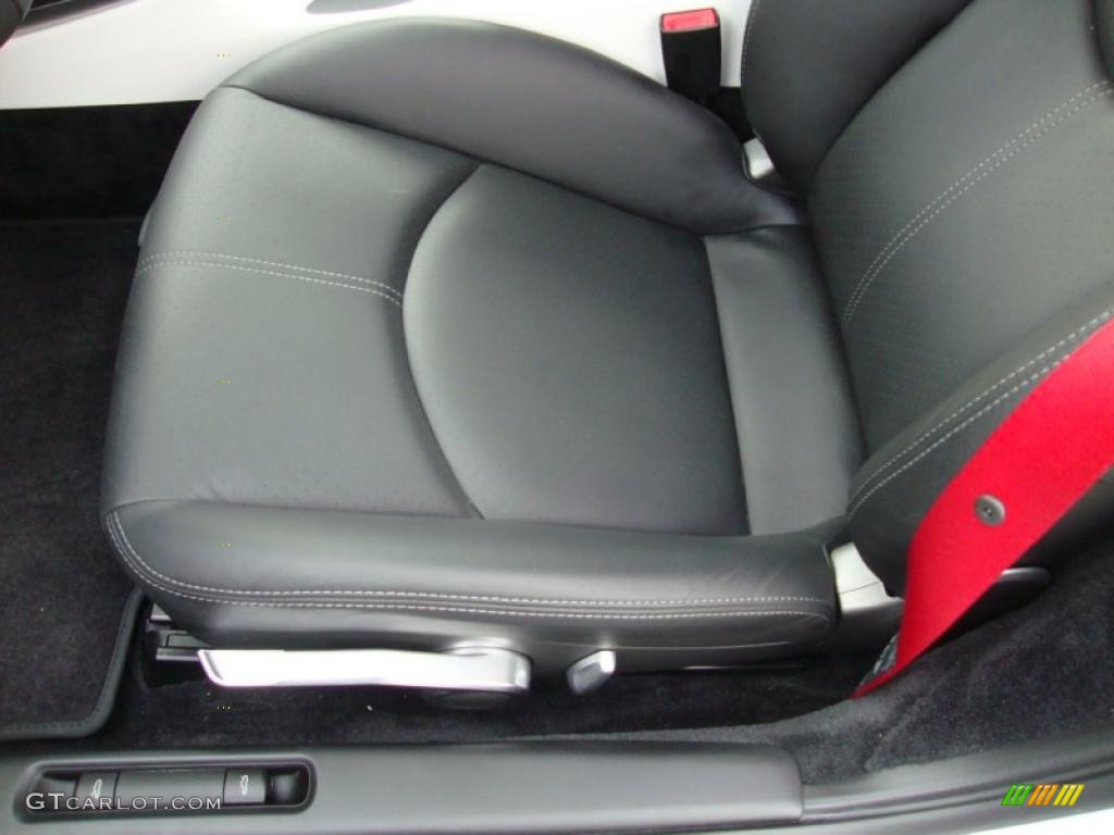 Black Interior 2011 Porsche Boxster Spyder Photo #41811959