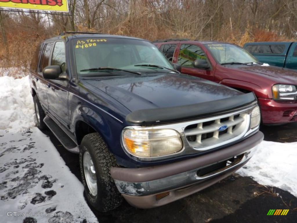 1997 Explorer XLT 4x4 - Dark Lapis Metallic / Medium Graphite photo #1