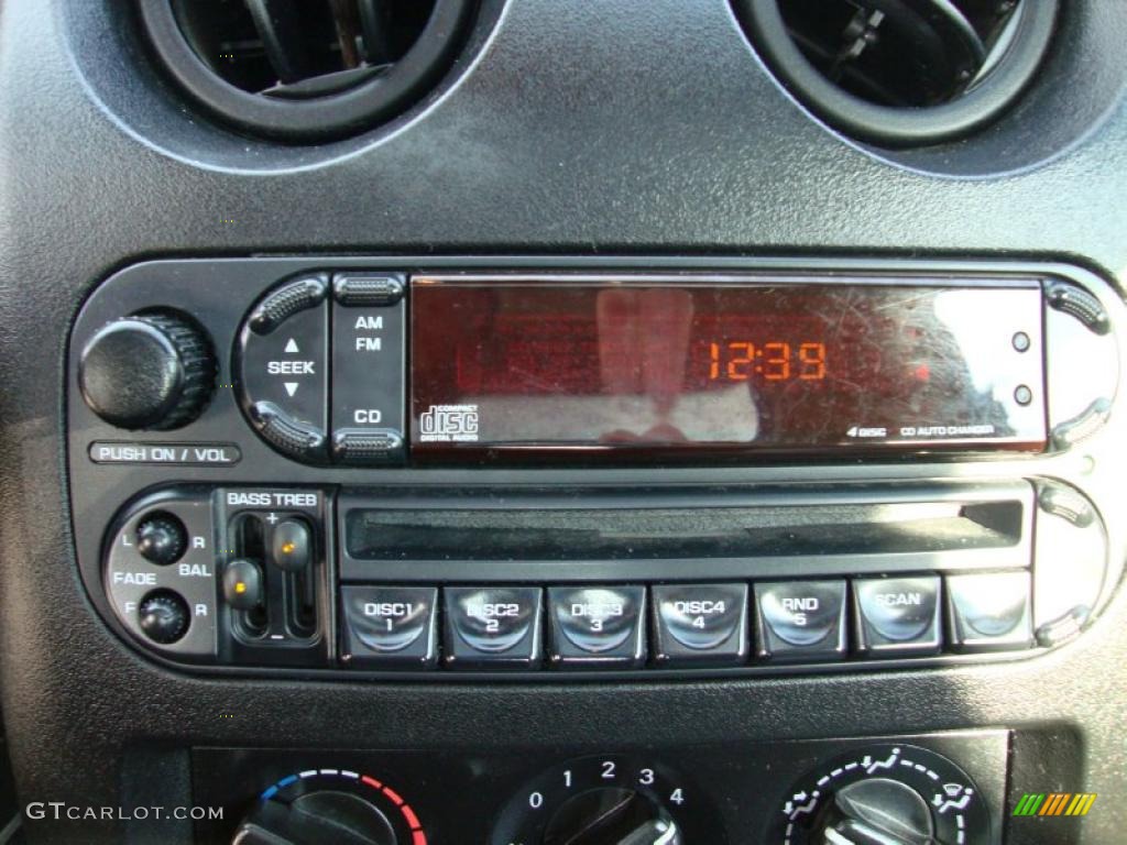 2002 Dodge Stratus R/T Coupe Controls Photo #41812999