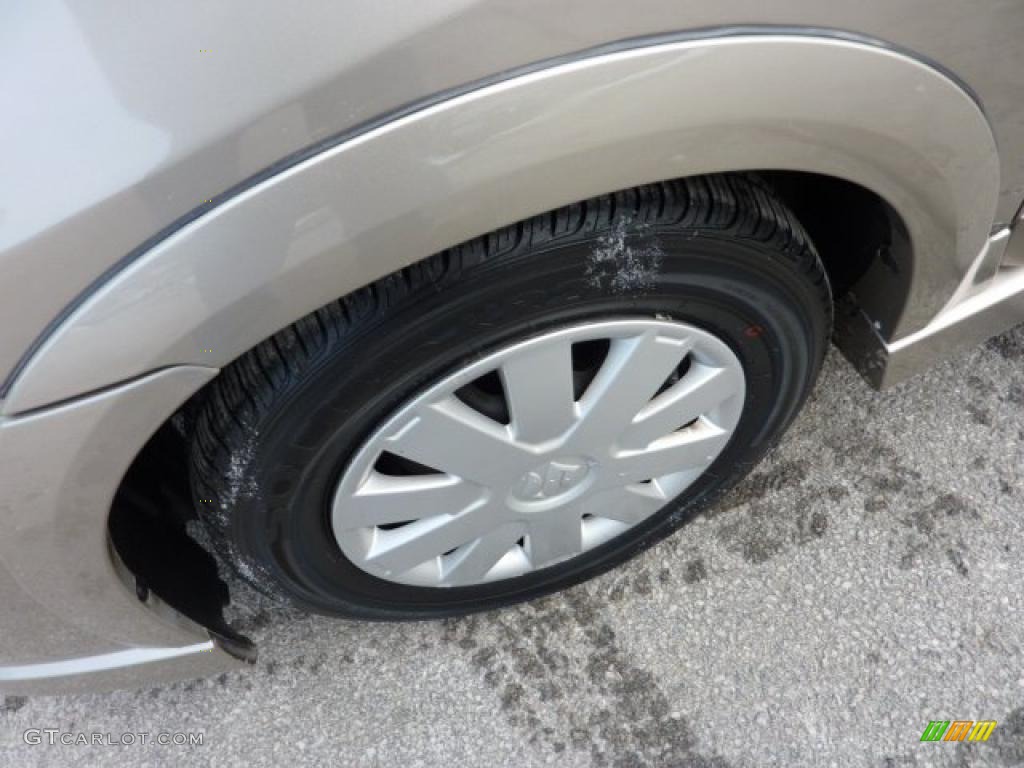 2006 Aerio AWD Sedan - Cool Beige Metallic / Black photo #7