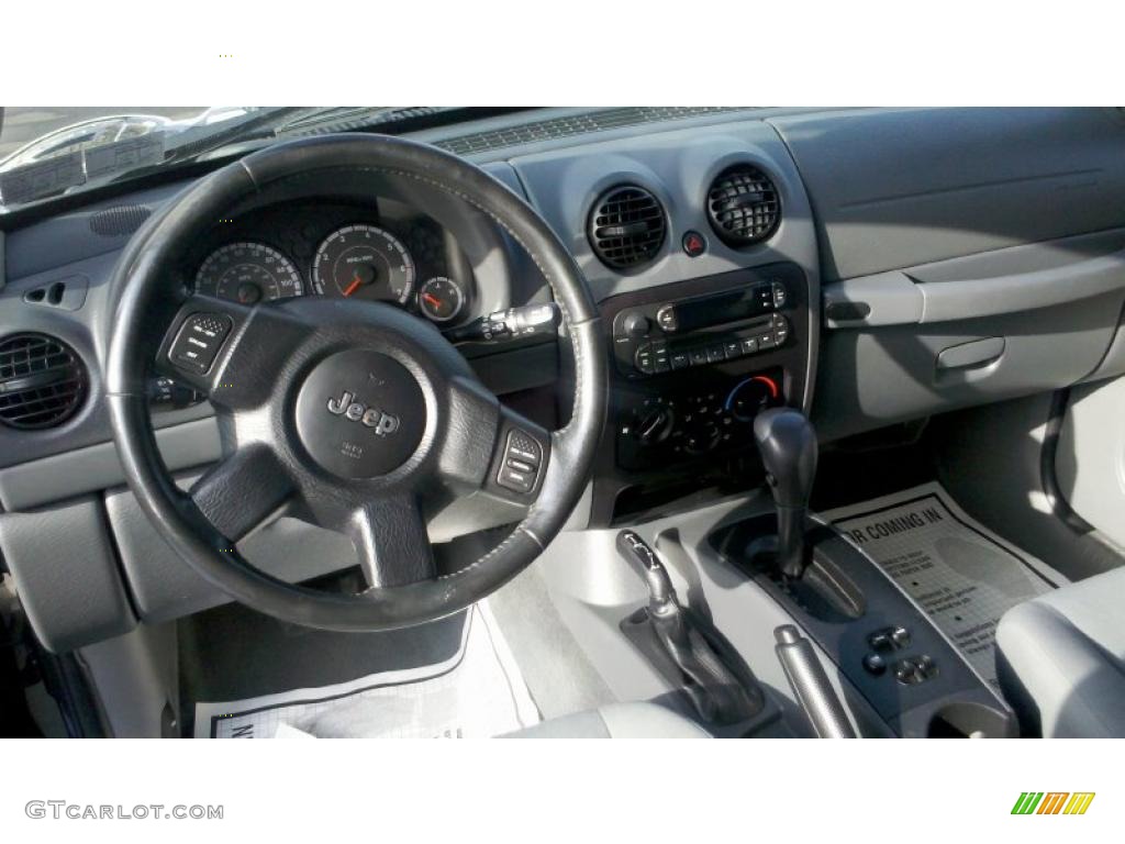 2005 Liberty Sport 4x4 - Deep Beryl Green Pearl / Medium Slate Gray photo #6