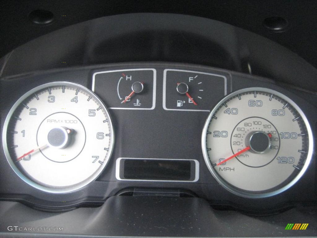 2008 Ford Taurus Limited AWD Gauges Photo #41818739