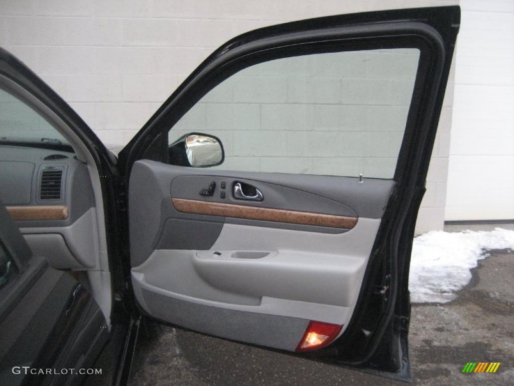 2002 Lincoln Continental Standard Continental Model Light Graphite Door Panel Photo #41819399