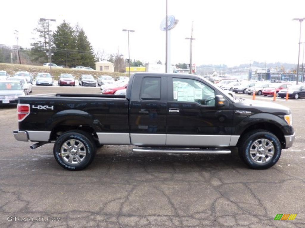 Tuxedo Black Metallic 2011 Ford F150 XLT SuperCab 4x4 Exterior Photo #41821235