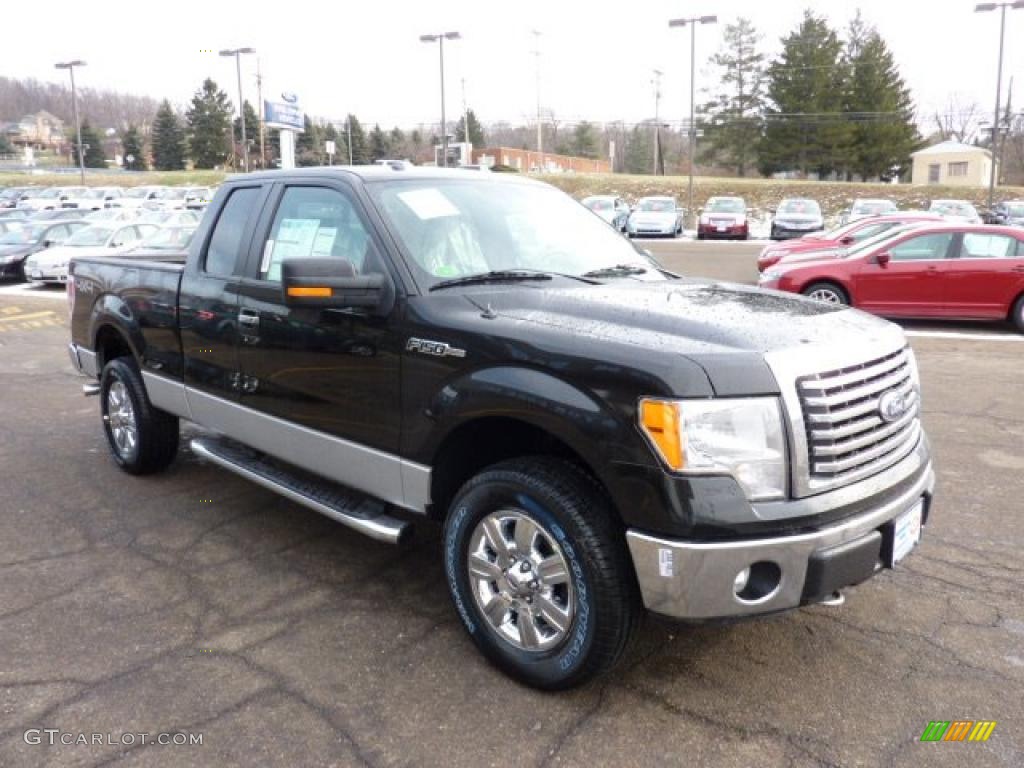 Tuxedo Black Metallic 2011 Ford F150 XLT SuperCab 4x4 Exterior Photo #41821251