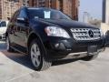 Black - ML 350 4Matic Photo No. 3