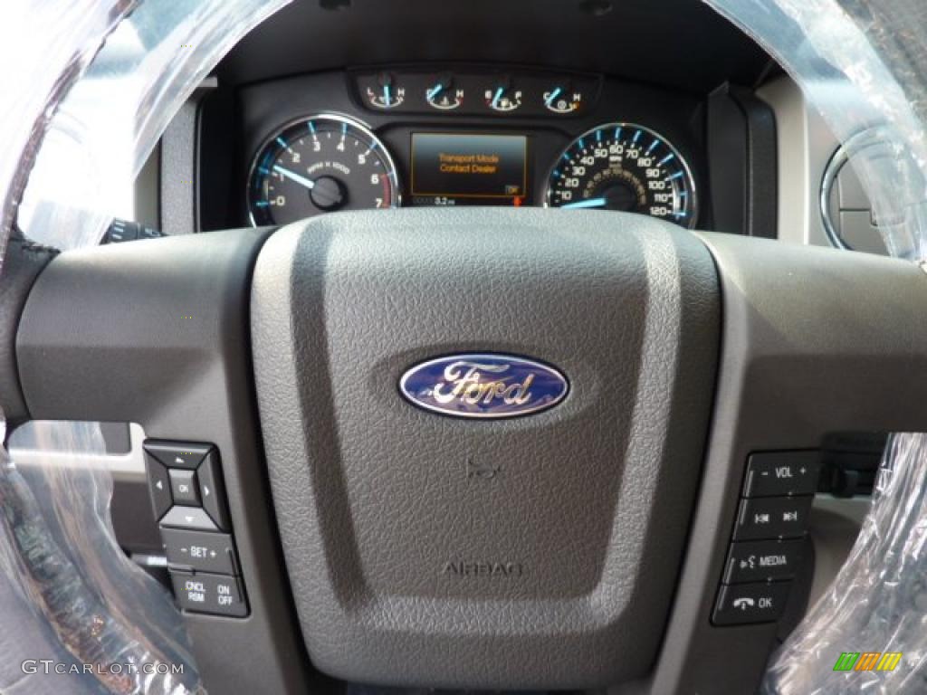 2011 Ford F150 FX4 SuperCrew 4x4 Black Steering Wheel Photo #41822132