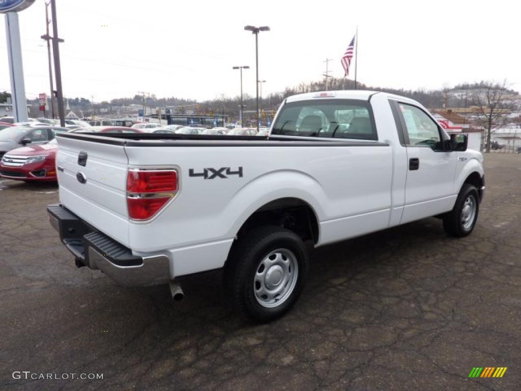 2010 F150 XL Regular Cab 4x4 - Oxford White / Medium Stone photo #4