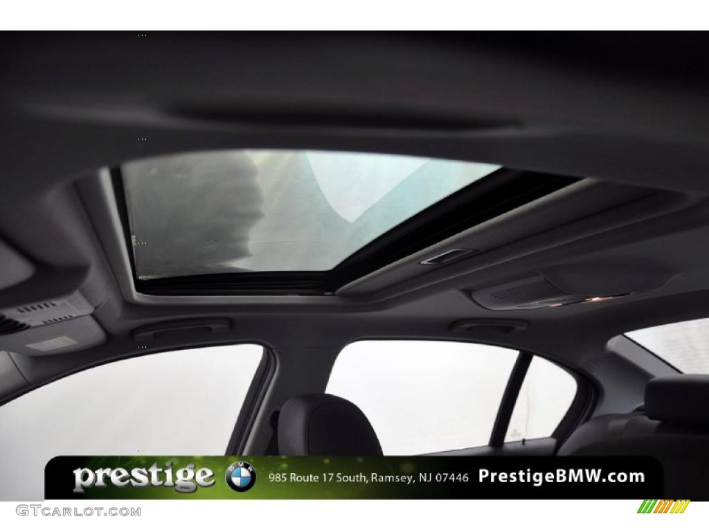 2011 3 Series 335d Sedan - Deep Sea Blue Metallic / Black photo #12
