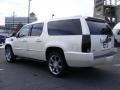 White Diamond - Escalade ESV AWD Photo No. 7