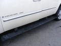 White Diamond - Escalade ESV AWD Photo No. 10