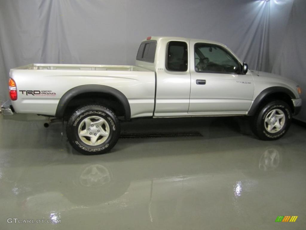 2004 Tacoma V6 TRD Xtracab 4x4 - Lunar Mist Metallic / Charcoal photo #11