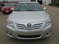 2011 Classic Silver Metallic Toyota Camry XLE  photo #2