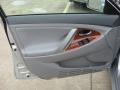 2011 Classic Silver Metallic Toyota Camry XLE  photo #12