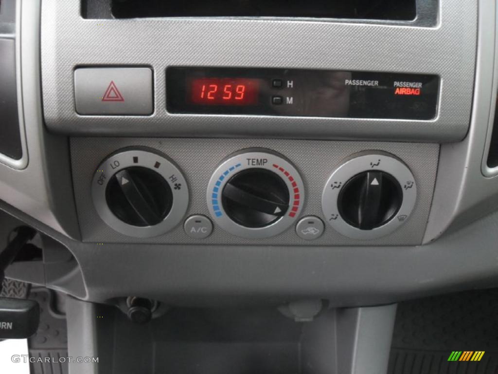 2008 Toyota Tacoma PreRunner Regular Cab Controls Photo #41835200