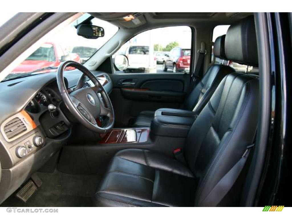Ebony Interior 2007 Chevrolet Suburban 1500 LTZ 4x4 Photo #41838232