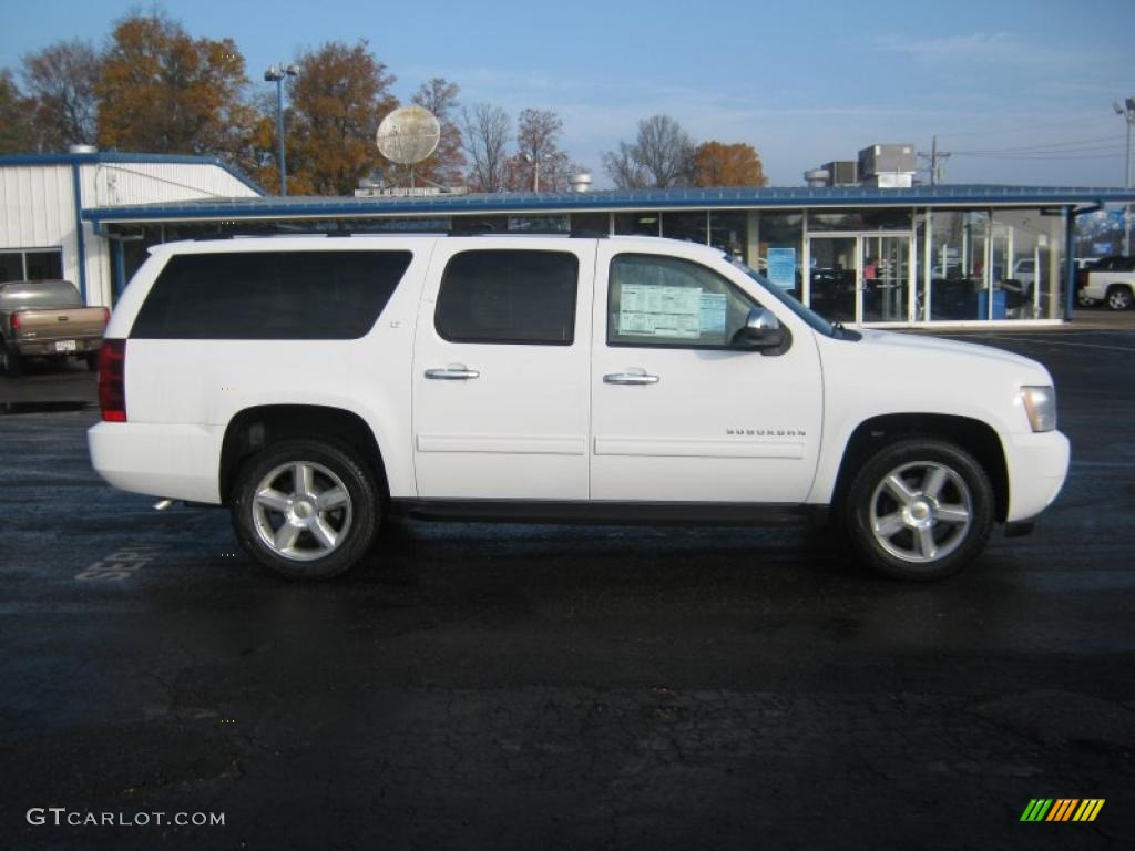 2011 Suburban LT - Summit White / Light Cashmere/Dark Cashmere photo #6