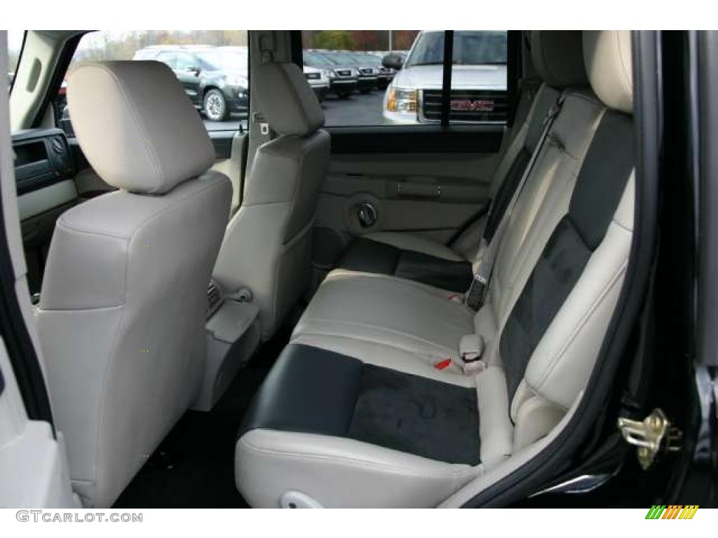 Dark Slate Gray/Light Graystone Interior 2007 Jeep Commander Overland 4x4 Photo #41845681