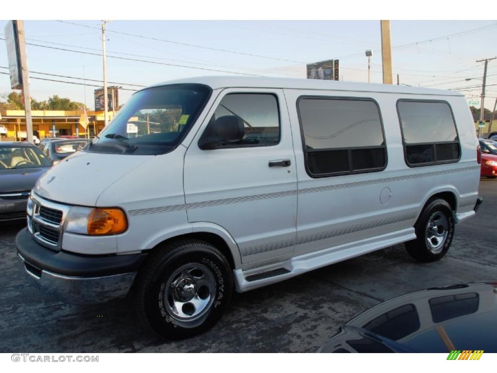 2003 Ram Van 1500 Passenger Conversion - Bright White / Sandstone photo #3