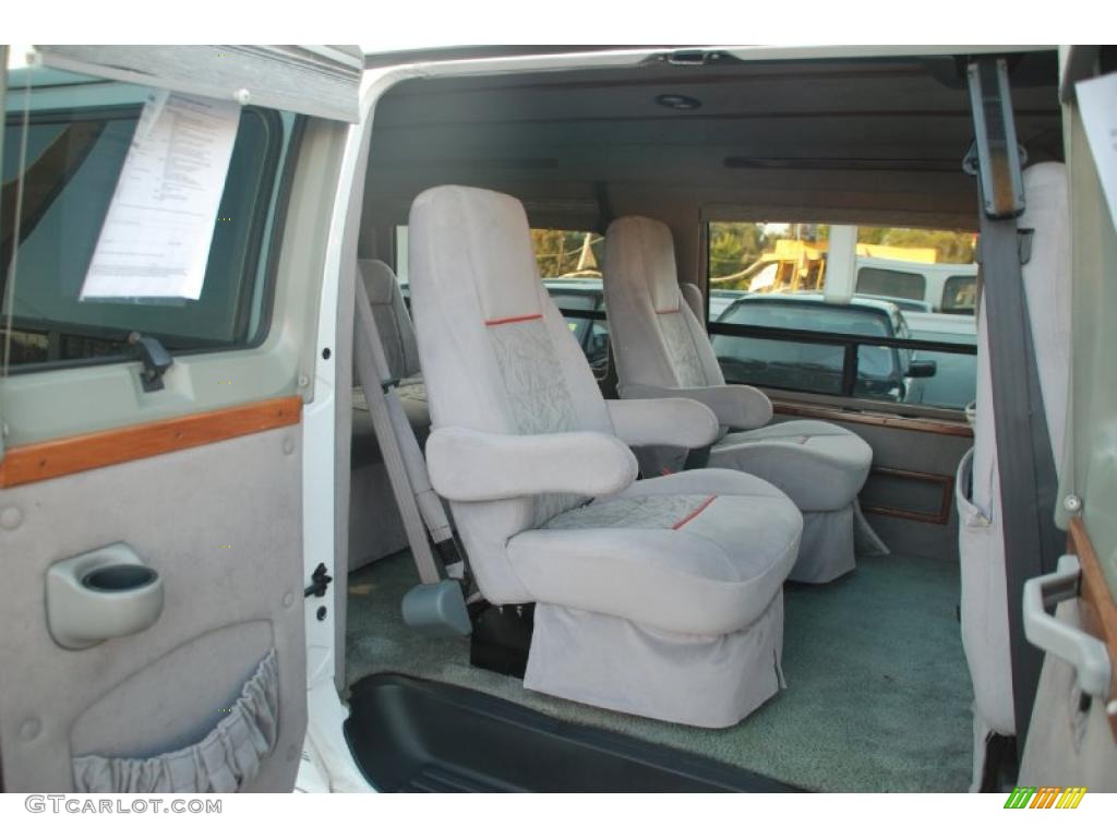 2003 Ram Van 1500 Passenger Conversion - Bright White / Sandstone photo #26