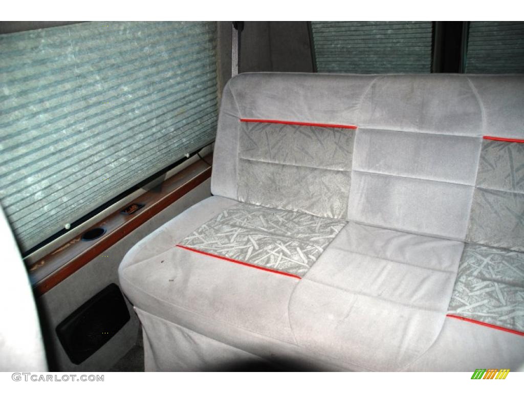 2003 Ram Van 1500 Passenger Conversion - Bright White / Sandstone photo #32