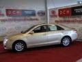 Sandy Beach Metallic - Camry XLE Photo No. 4