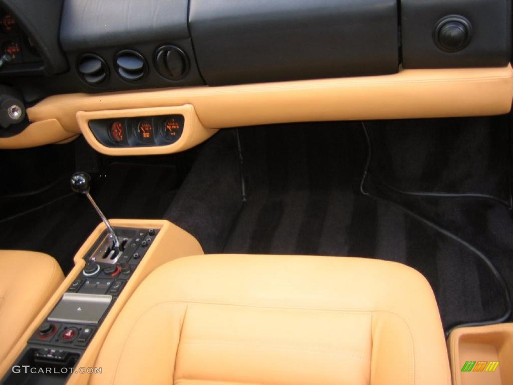 Beige Interior 1992 Ferrari 512 TR Standard 512 TR Model Photo #41852534