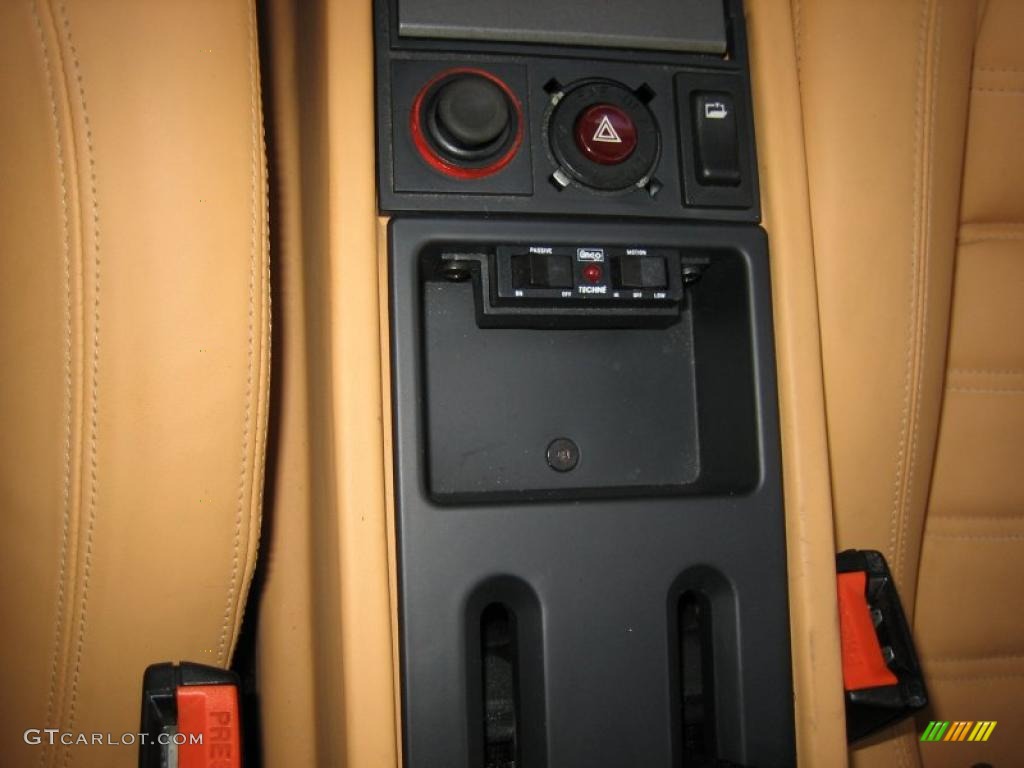 1992 Ferrari 512 TR Standard 512 TR Model Controls Photo #41852574
