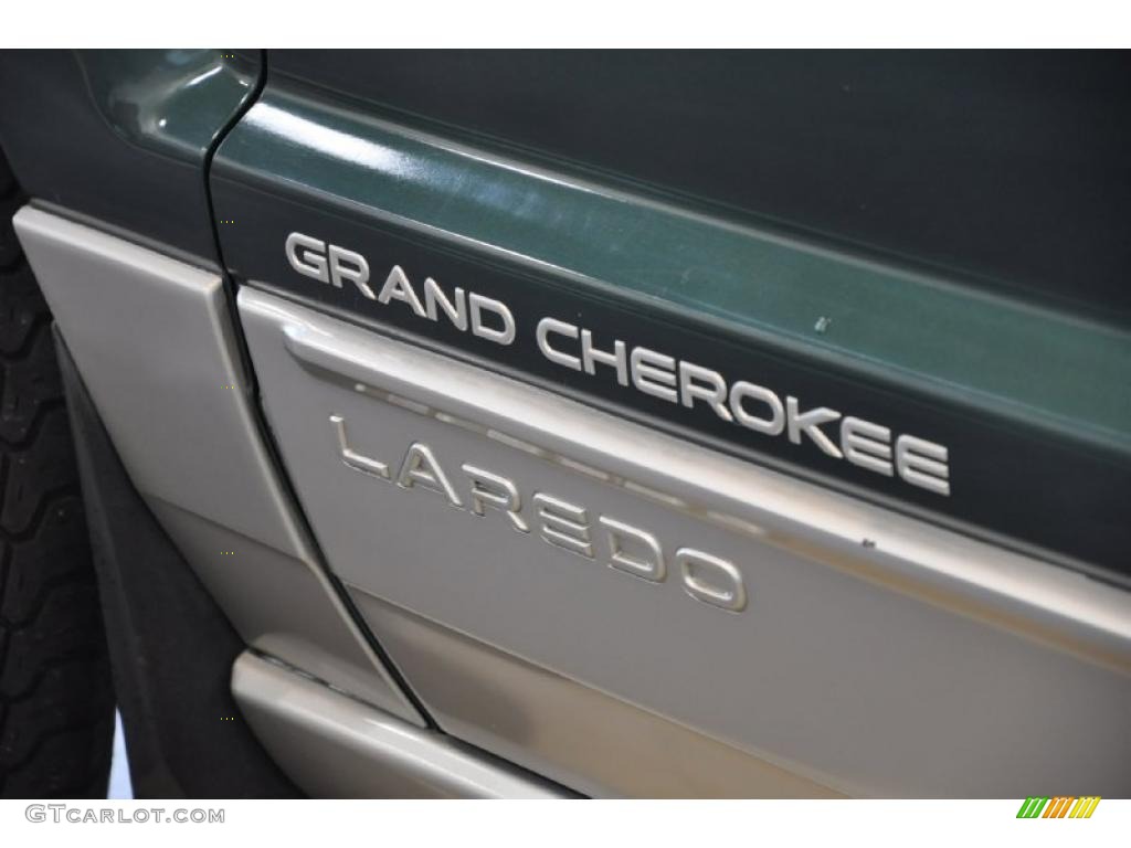 1999 Grand Cherokee Laredo 4x4 - Everglade Green Pearl / Agate photo #9