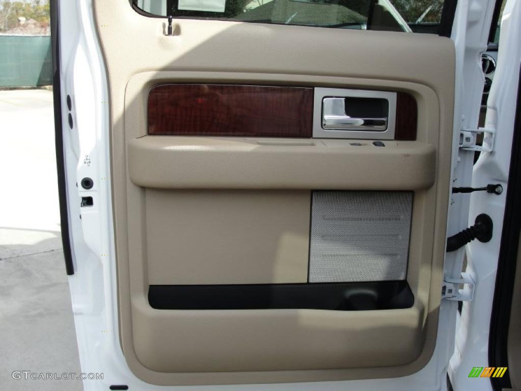 2010 F150 King Ranch SuperCrew 4x4 - Oxford White / Chapparal Leather photo #19