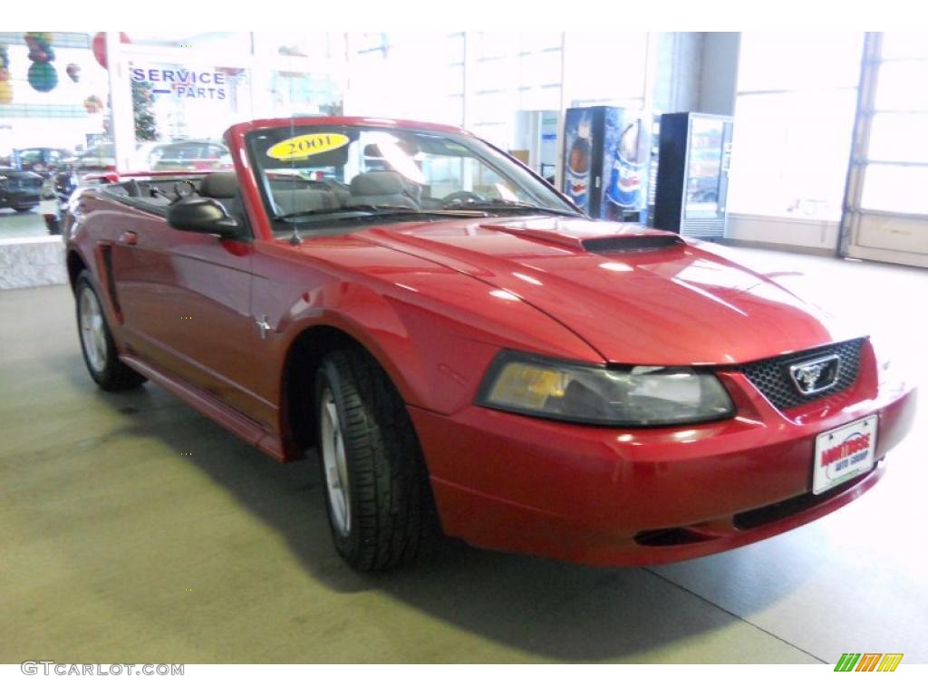 2001 Mustang V6 Convertible - Laser Red Metallic / Dark Charcoal photo #3