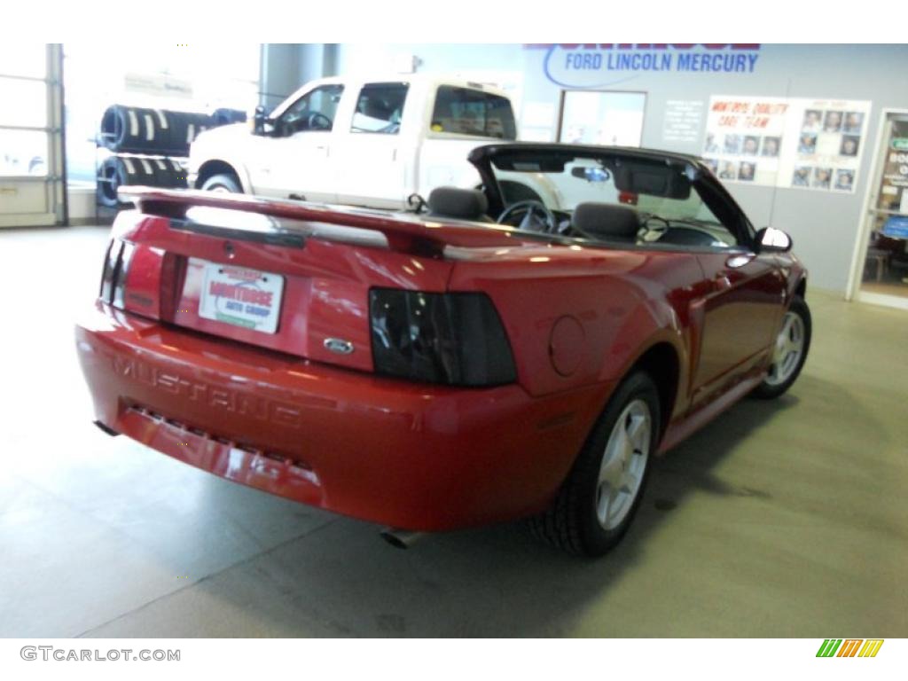 2001 Mustang V6 Convertible - Laser Red Metallic / Dark Charcoal photo #4