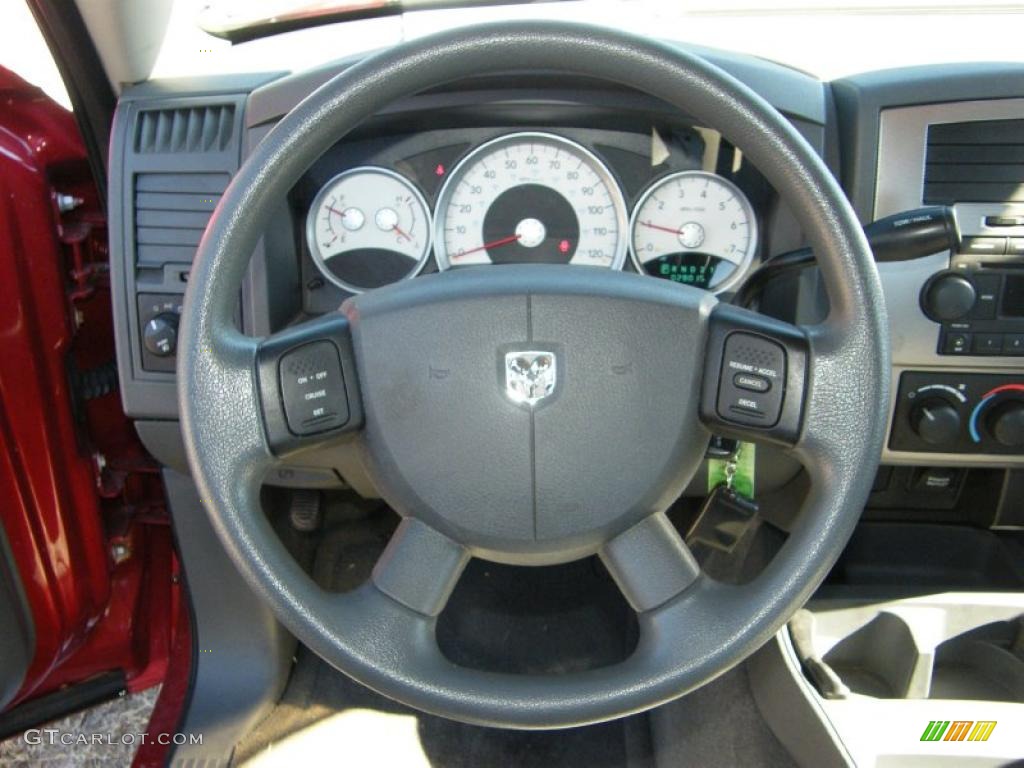 2006 Dodge Dakota SLT Club Cab 4x4 Medium Slate Gray Steering Wheel Photo #41856770