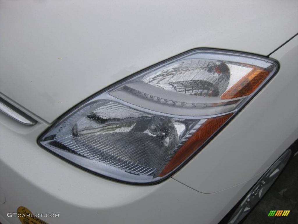 2006 Prius Hybrid - Super White / Gray photo #21