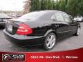 Black - E 500 Sedan Photo No. 3