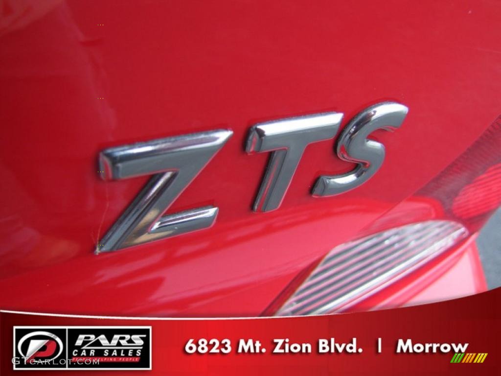 2004 Focus ZTS Sedan - Infra-Red / Medium Graphite photo #9