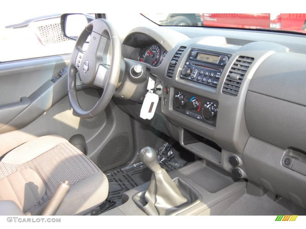 2007 Nissan Frontier SE King Cab Charcoal Dashboard Photo #41869109