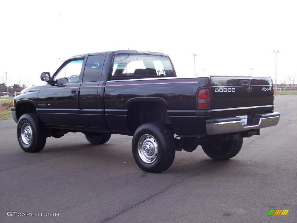 2001 Ram 2500 ST Quad Cab 4x4 - Black / Mist Gray photo #9