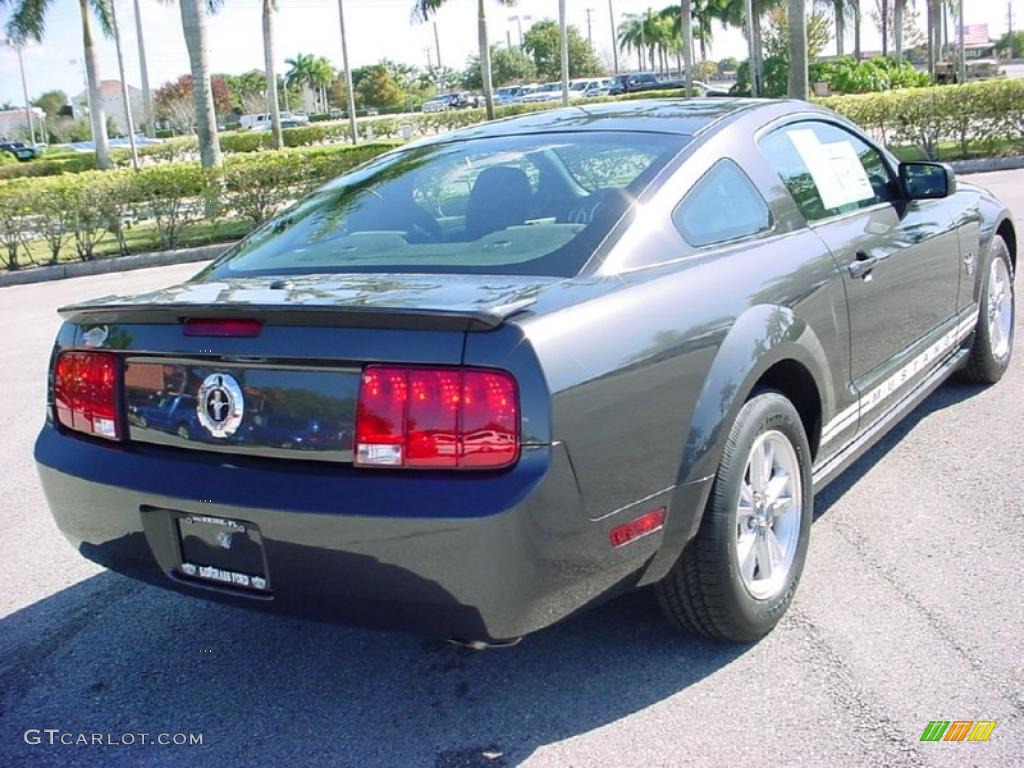 2009 Mustang V6 Premium Coupe - Alloy Metallic / Dark Charcoal photo #6